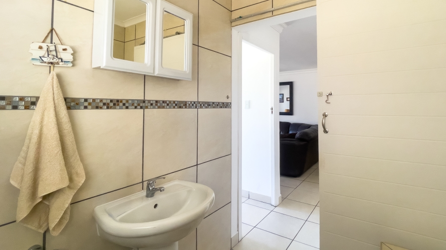 2 Bedroom Property for Sale in Tergniet Western Cape